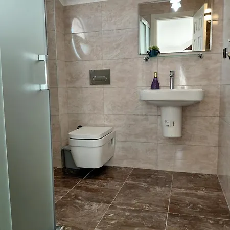 Apartament Duplex On The First Line In *